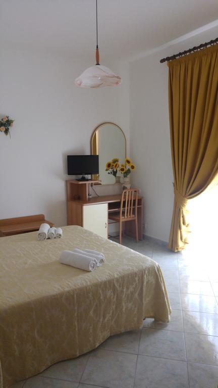 Villa Natalina Forio  Номер фото